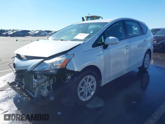 ✅ 2014 Toyota Prius Two • VIN: JTDZN3EU2E3327687 • Lot: 43685266. Wystawiony na IAAI z przebiegiem 183 669 mil. Bezpłatny archiwum sprzedaży aukcyjnych z USA i szczegółowy raport historii pojazdu na DreamBid. Zdjęcie 2.