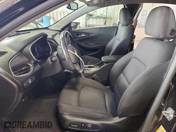 ✅ 2018 Chevrolet Malibu LT • VIN: 1G1ZD5ST8JF279964 • Lot: 86727505. Listed on Copart with 81,324 mi. Free auction sales archive from the USA and detailed vehicle history report at DreamBid. Image 7.