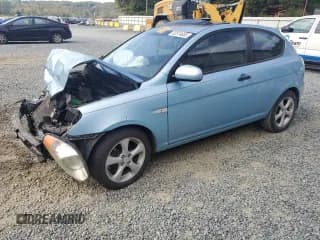 ✅ 2010 Hyundai Accent SE • VIN: KMHCN3AC6AU171267 • Лот: 82374655. Опубликован ранее на Copart с пробегом 180 870 миль. Бесплатный доступ к архиву аукционных продаж из США и подробный отчёт об истории автомобиля на DreamBid. Изображение 1.