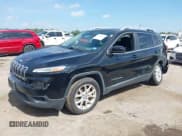 ✅ 2017 Jeep Cherokee Latitude • VIN: 1C4PJLCB1HW640947 • Lot: 42557851. Wystawiony na IAAI z przebiegiem 91 611 mil. Bezpłatny archiwum sprzedaży aukcyjnych z USA i szczegółowy raport historii pojazdu na DreamBid. Zdjęcie 17.