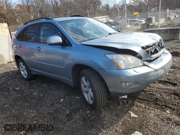 ✅ 2004 Lexus RX 330 • VIN: 2T2HA31U94C007670 • Lot: 90878125. Listed on Copart with 121,887 mi. Free auction sales archive from the USA and detailed vehicle history report at DreamBid. Image 4.