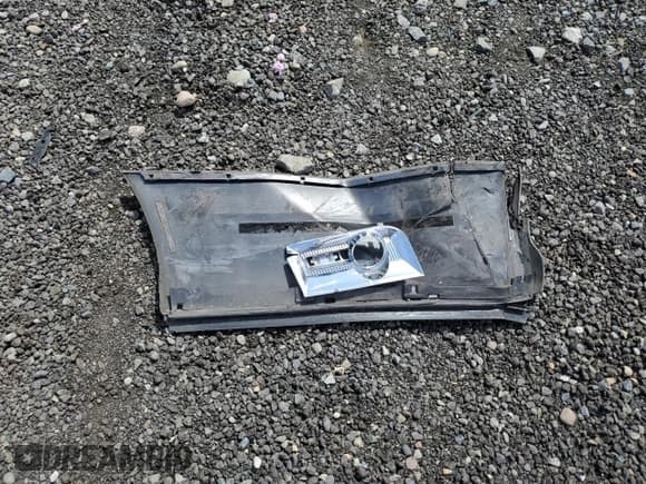 ✅ 1998 Lexus ES 300 • VIN: JT8BF28G3W5048722 • Lot: 56259625. Listed on Copart with 261,945 mi. Free auction sales archive from the USA and detailed vehicle history report at DreamBid. Image 12.