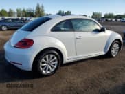 ✅ 2014 Volkswagen Beetle 2.0L TDI w/Sun/Sound/Nav • VIN: 3VWJL7ATXEM640246 • Лот: 69774095. Опубликован ранее на Copart с пробегом 155 361 миль. Бесплатный доступ к архиву аукционных продаж из США и подробный отчёт об истории автомобиля на DreamBid. Изображение 3.