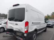 ✅ 2019 Ford Transit • VIN: 1FTYR2CM0KKB65167 • Lot: 43689679. Wystawiony na IAAI z przebiegiem 134 683 mil. Bezpłatny archiwum sprzedaży aukcyjnych z USA i szczegółowy raport historii pojazdu na DreamBid. Zdjęcie 4.
