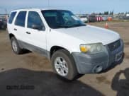 ✅ 2005 Ford Escape XLT • VIN: 1FMYU93165KC91885 • Lot: 43845775. Listed on IAAI with 274,845 mi. Free auction sales archive from the USA and detailed vehicle history report at DreamBid. Image 1.