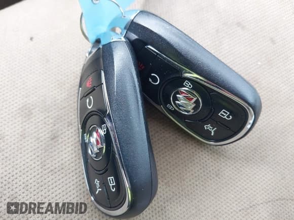 ✅ 2020 Buick Encore GX Select • VIN: KL4MMDSL6LB110865 • Lot: 42897685. Listed on IAAI with 47,527 mi. Free auction sales archive from the USA and detailed vehicle history report at DreamBid. Image 11.