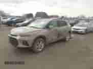 2021 Chevrolet Blazer LT z VIN 3GNKBCR47MS545399, wystawiony jako IAAI lot #41822104 z przebiegiem 60 182 mil mil oraz . Historia ofert i sprzedaży dostępna na DreamBid. Obrazek 2.