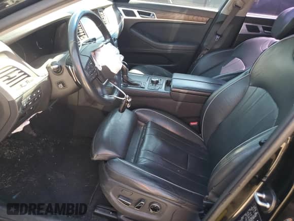 2016 Hyundai Genesis 3.8L z VIN KMHGN4JE0GU134412, wystawiony jako Copart lot #72688784 z przebiegiem 75 061 mil mil oraz Szkoda całkowita • Salvage title. Historia ofert i sprzedaży dostępna na DreamBid. Obrazek 7.