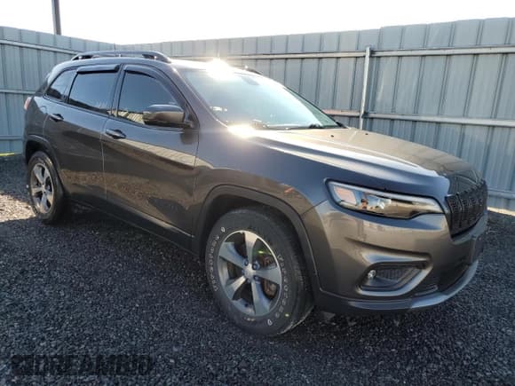 ✅ 2019 Jeep Cherokee Limited • VIN: 1C4PJMDX8KD278912 • Лот: 90778695. Опубликован ранее на Copart с пробегом 99 210 миль. Бесплатный доступ к архиву аукционных продаж из США и подробный отчёт об истории автомобиля на DreamBid. Изображение 4.