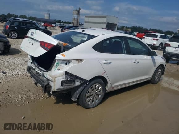 ✅ 2018 Hyundai Accent SEL • VIN: 3KPC24A39JE018691 • Лот: 67448434. Опубликован ранее на Copart с пробегом Не указан. Бесплатный доступ к архиву аукционных продаж из США и подробный отчёт об истории автомобиля на DreamBid. Изображение 3.