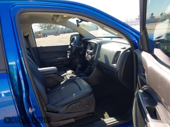 2018 Chevrolet Colorado 2WD Z71 с VIN 1GCGSDEA8J1258571, выставлен на аукционе IAAI как лот 43551377 с пробегом 99 188 миль миль и . История ставок и продаж доступна на DreamBid. Изображение 5.