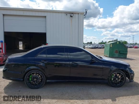 ✅ 2010 Mercedes-Benz E 63 AMG • VIN: WDDHF7HB1AA149079 • Lot: 42352755. Listed on IAAI with 162,115 mi. Free auction sales archive from the USA and detailed vehicle history report at DreamBid. Image 13.