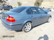 ✅ 2004 BMW 3 Series 325i • VIN: WBAEV33464KR28572 • Lot: 42106253. Listed on IAAI with 142,908 mi. Free auction sales archive from the USA and detailed vehicle history report at DreamBid. Image 4.