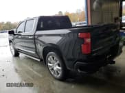 ✅ 2022 Chevrolet Silverado 1500 High Country • VIN: 2GCUDJED7N1512339 • Lot: 90050875. Wystawiony na Copart z przebiegiem 74 818 mil. Bezpłatny archiwum sprzedaży aukcyjnych z USA i szczegółowy raport historii pojazdu na DreamBid. Zdjęcie 2.