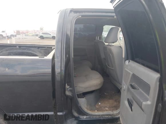 ✅ 2007 Dodge 1500 SLT • VIN: 1D7HU18277S239603 • Lot: 43461598. Listed on IAAI with 227,196 mi. Free auction sales archive from the USA and detailed vehicle history report at DreamBid. Image 8.