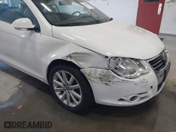 ✅ 2007 Volkswagen Eos 2.0T • VIN: WVWBA71F17V024791 • Лот: 43581489. Опубликован ранее на IAAI с пробегом 120 222 миль. Бесплатный доступ к архиву аукционных продаж из США и подробный отчёт об истории автомобиля на DreamBid. Изображение 6.