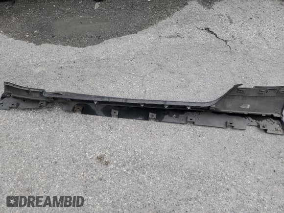 ✅ 2017 Ford Mustang GT Premium • VIN: 1FA6P8CF1H5281430 • Lot: 91838205. Wystawiony na Copart z przebiegiem 91 352 mil. Bezpłatny archiwum sprzedaży aukcyjnych z USA i szczegółowy raport historii pojazdu na DreamBid. Zdjęcie 13.