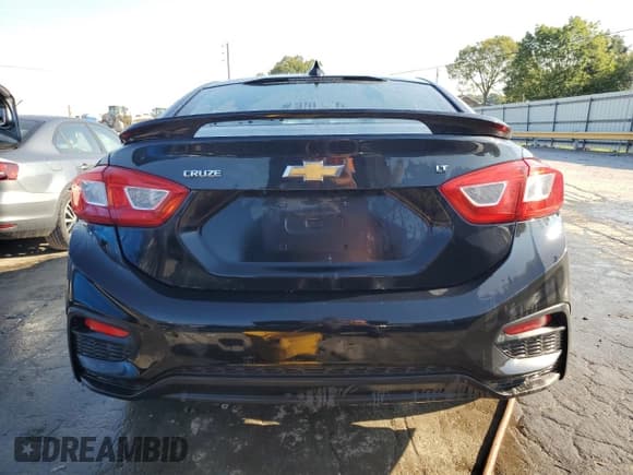 ✅ 2017 Chevrolet Cruze LT • VIN: 1G1BE5SM7H7230671 • Lot: 64730613. Listed on Copart with 109,570 mi. Free auction sales archive from the USA and detailed vehicle history report at DreamBid. Image 6.