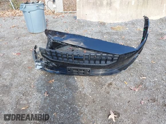 ✅ 2022 Polestar 2 • VIN: LPSED3KA9NL057894 • Lot: 43555814. Wystawiony na IAAI z przebiegiem 21 865 mil. Bezpłatny archiwum sprzedaży aukcyjnych z USA i szczegółowy raport historii pojazdu na DreamBid. Zdjęcie 12.