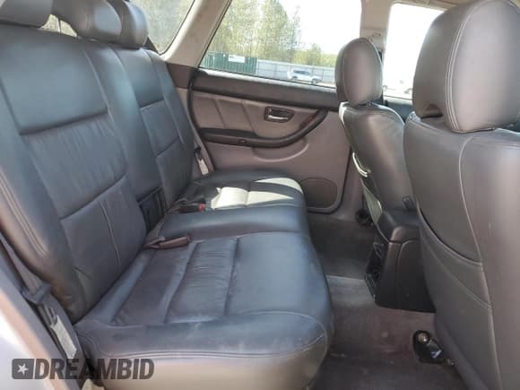 ✅ 2003 Subaru Legacy Outback • VIN: 4S3BH675836623695 • Lot: 54181335. Listed on Copart with 236,103 mi. Free auction sales archive from the USA and detailed vehicle history report at DreamBid. Image 11.