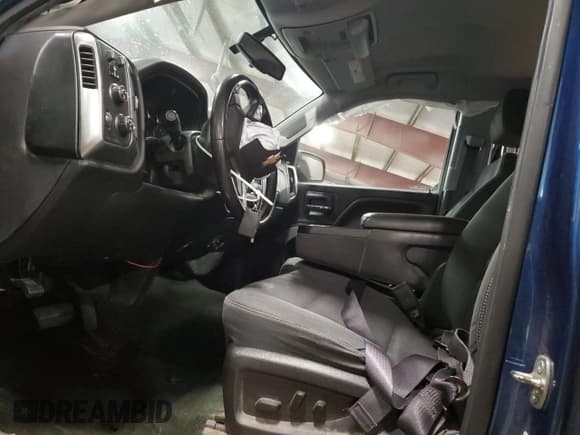 ✅ 2016 Chevrolet Silverado 1500 LT • VIN: 3GCUKREC8GG298127 • Лот: 90105235. Опубликован ранее на Copart с пробегом 141 999 миль. Бесплатный доступ к архиву аукционных продаж из США и подробный отчёт об истории автомобиля на DreamBid. Изображение 7.