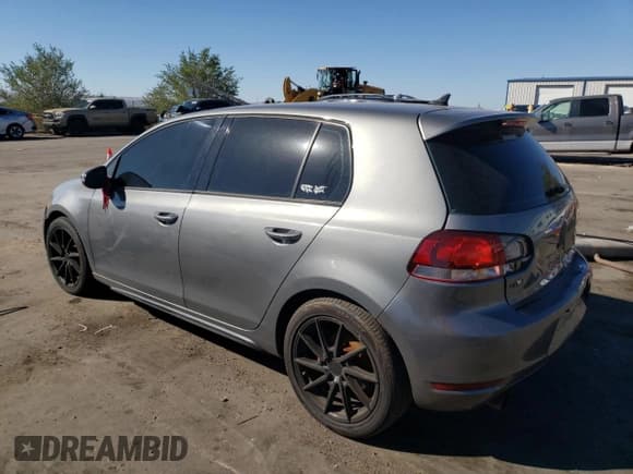 ✅ 2013 Volkswagen Golf GTI Wolfsburg Edition • VIN: WVWHV7AJ6DW082937 • Lot: 68578144. Wystawiony na Copart z przebiegiem 107 084 mil. Bezpłatny archiwum sprzedaży aukcyjnych z USA i szczegółowy raport historii pojazdu na DreamBid. Zdjęcie 2.