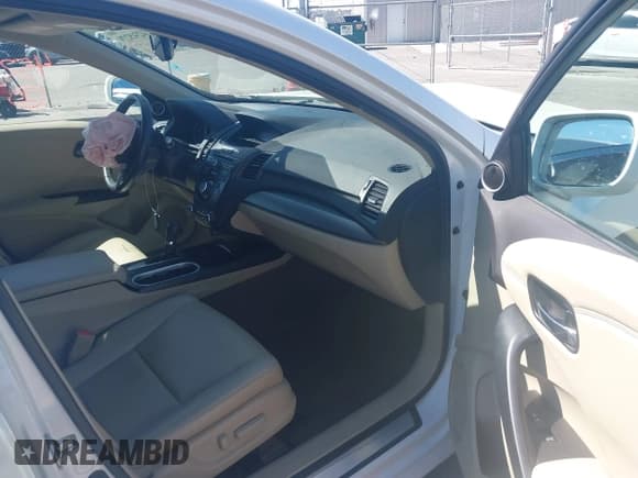 ✅ 2017 Acura RDX • VIN: 5J8TB4H33HL020462 • Lot: 42345279. Wystawiony na IAAI z przebiegiem 111 325 mil. Bezpłatny archiwum sprzedaży aukcyjnych z USA i szczegółowy raport historii pojazdu na DreamBid. Zdjęcie 5.