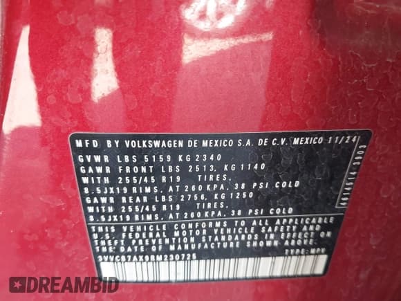 ✅ 2024 Volkswagen Tiguan SE R-Line Black • VIN: 3VVCB7AX9RM230725 • Lot: 43480797. Wystawiony na IAAI z przebiegiem 16 386 mil. Bezpłatny archiwum sprzedaży aukcyjnych z USA i szczegółowy raport historii pojazdu na DreamBid. Zdjęcie 9.