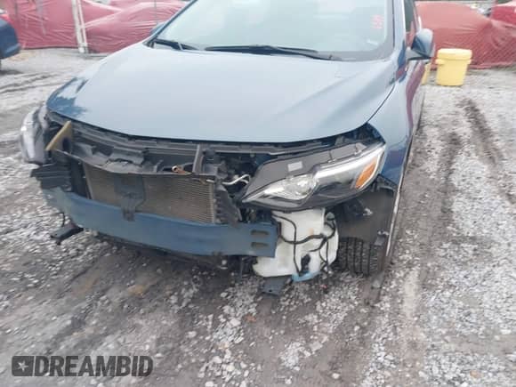 2025 Chevrolet Malibu LT z VIN 1G1ZD5ST0SF142213, wystawiony jako IAAI lot #43566389 z przebiegiem 27 310 mil mil oraz . Historia ofert i sprzedaży dostępna na DreamBid. Obrazek 6.