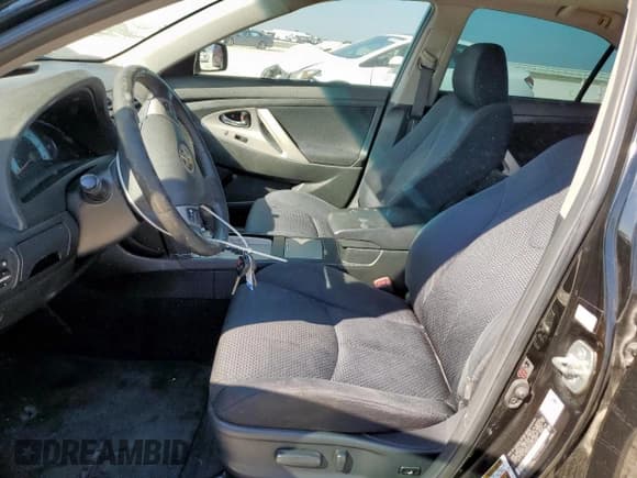 ✅ 2009 Toyota Camry LE • VIN: 4T1BE46K29U352590 • Лот: 85645735. Опубликован ранее на Copart с пробегом 217 161 миль. Бесплатный доступ к архиву аукционных продаж из США и подробный отчёт об истории автомобиля на DreamBid. Изображение 7.