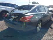 ✅ 2013 Nissan Altima SV • VIN: 1N4AL3AP2DC123043 • Lot: 43073767. Wystawiony na IAAI z przebiegiem 131 903 mil. Bezpłatny archiwum sprzedaży aukcyjnych z USA i szczegółowy raport historii pojazdu na DreamBid. Zdjęcie 4.