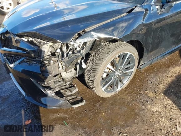 ✅ 2019 Toyota Camry XSE • VIN: 4T1BZ1HK7KU509035 • Lot: 43656829. Wystawiony na IAAI z przebiegiem 78 613 mil. Bezpłatny archiwum sprzedaży aukcyjnych z USA i szczegółowy raport historii pojazdu na DreamBid. Zdjęcie 6.