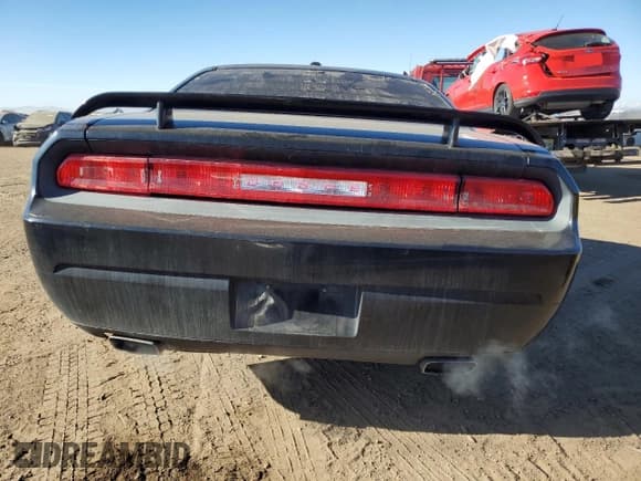 ✅ 2014 Dodge Challenger R/T 100th Anniversary Appearance • VIN: 2C3CDYBT5EH307730 • Lot: 81995524. Wystawiony na Copart z przebiegiem 74 479 mil. Bezpłatny archiwum sprzedaży aukcyjnych z USA i szczegółowy raport historii pojazdu na DreamBid. Zdjęcie 6.