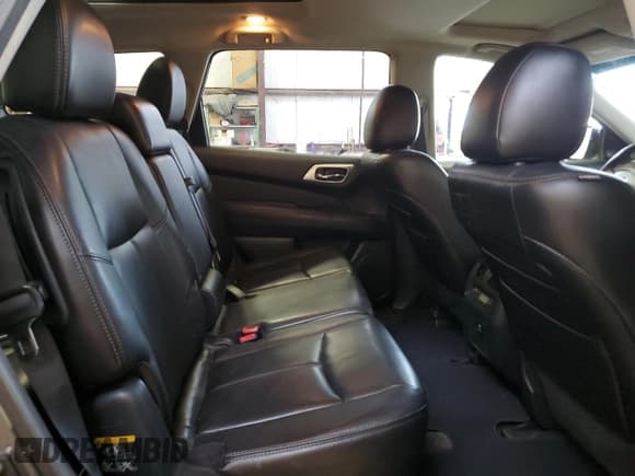 ✅ 2013 Nissan Pathfinder SV • VIN: 5N1AR2MM9DC688731 • Lot: 91889235. Wystawiony na Copart z przebiegiem 176 341 mil. Bezpłatny archiwum sprzedaży aukcyjnych z USA i szczegółowy raport historii pojazdu na DreamBid. Zdjęcie 11.