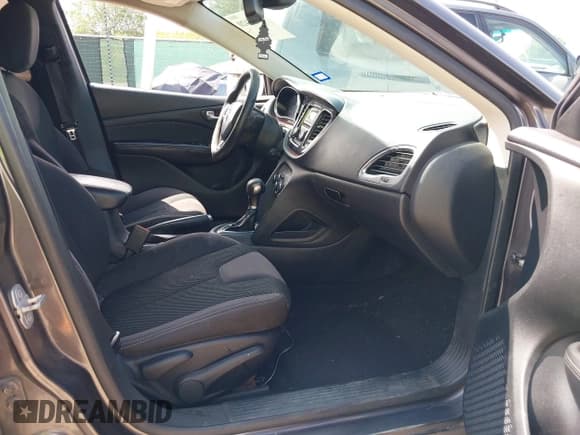 ✅ 2015 Dodge Dart SXT • VIN: 1C3CDFBB2FD128247 • Lot: 42507420. Listed on IAAI with 162,753 mi. Free auction sales archive from the USA and detailed vehicle history report at DreamBid. Image 5.