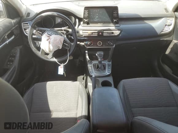 ✅ 2021 Kia Seltos S • VIN: KNDEUCA22M7097887 • Lot: 58737095. Listed on Copart with 62,702 mi. Free auction sales archive from the USA and detailed vehicle history report at DreamBid. Image 8.