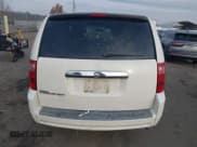 ✅ 2008 Dodge Grand Caravan SXT • VIN: 1D8HN54PX8B125596 • Lot: 43754059. Listed on IAAI with 124,926 mi. Free auction sales archive from the USA and detailed vehicle history report at DreamBid. Image 17.