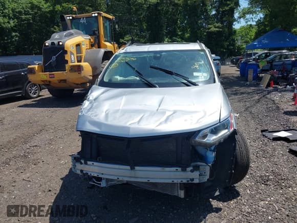 ✅ 2021 Chevrolet Traverse RS • VIN: 1GNEVJKW5MJ166410 • Lot: 42578250. Wystawiony na IAAI z przebiegiem 61 088 mil. Bezpłatny archiwum sprzedaży aukcyjnych z USA i szczegółowy raport historii pojazdu na DreamBid. Zdjęcie 12.