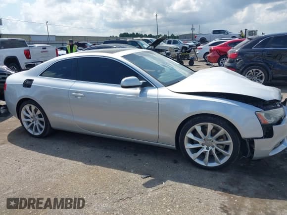 ✅ 2013 Audi A5 Premium Plus • VIN: WAULFAFR5DA040367 • Лот: 43173005. Опубликован ранее на IAAI с пробегом 159 127 миль. Бесплатный доступ к архиву аукционных продаж из США и подробный отчёт об истории автомобиля на DreamBid. Изображение 13.