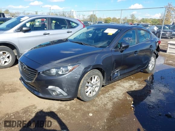 ✅ 2016 Mazda 3 i Touring • VIN: 3MZBM1W78GM245043 • Лот: 43492942. Опубликован ранее на IAAI с пробегом 182 355 миль. Бесплатный доступ к архиву аукционных продаж из США и подробный отчёт об истории автомобиля на DreamBid. Изображение 2.