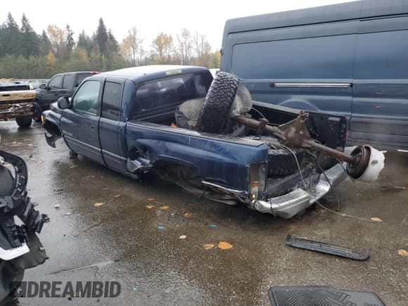 ✅ 2001 Dodge 2500 • VIN: 1B7KF23ZX1J232081 • Lot: 93089525. Listed on Copart with 88,220 mi. Free auction sales archive from the USA and detailed vehicle history report at DreamBid. Image 2.