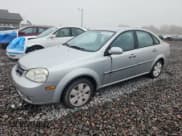 ✅ 2008 Suzuki Forenza • VIN: KL5JD56Z28K865392 • Lot: 82551545. Wystawiony na Copart z przebiegiem 80 013 mil. Bezpłatny archiwum sprzedaży aukcyjnych z USA i szczegółowy raport historii pojazdu na DreamBid. Zdjęcie 1.
