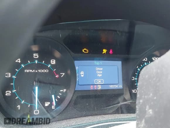 ✅ 2011 Ford Explorer • VIN: 1FMHK7B83BGA04803 • Lot: 43586234. Wystawiony na IAAI z przebiegiem 160 704 mil. Bezpłatny archiwum sprzedaży aukcyjnych z USA i szczegółowy raport historii pojazdu na DreamBid. Zdjęcie 15.