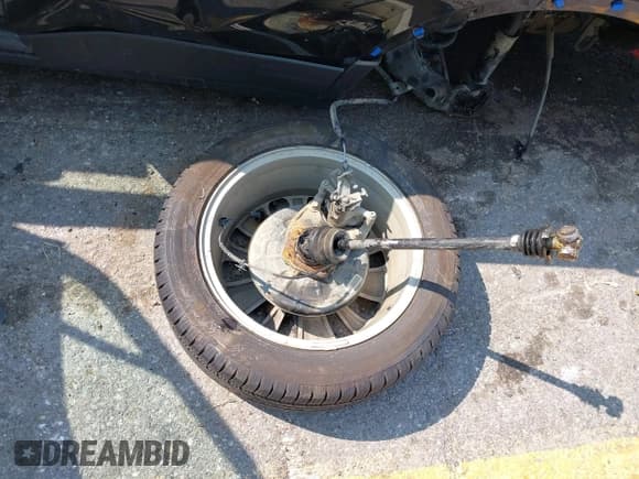 ✅ 2020 Buick Encore Preferred • VIN: KL4CJESB4LB074076 • Lot: 42888595. Listed on IAAI with 58,335 mi. Free auction sales archive from the USA and detailed vehicle history report at DreamBid. Image 12.