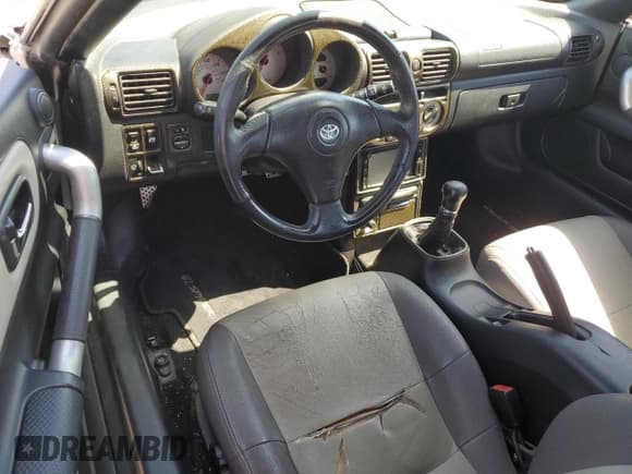 ✅ 2001 Toyota MR2 • VIN: JTDFR320210033226 • Lot: 83765725. Listed on Copart with 106,242 mi. Free auction sales archive from the USA and detailed vehicle history report at DreamBid. Image 8.