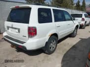 ✅ 2008 Honda Pilot EX-L • VIN: 5FNYF18768B029752 • Lot: 41983767. Wystawiony na IAAI z przebiegiem 106 577 mil. Bezpłatny archiwum sprzedaży aukcyjnych z USA i szczegółowy raport historii pojazdu na DreamBid. Zdjęcie 4.