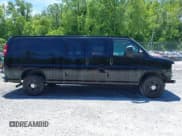 ✅ 2018 Chevrolet Express Passenger LT • VIN: 1GAZGPFG2J1320909 • Lot: 42332001. Wystawiony na IAAI z przebiegiem 89 732 mil. Bezpłatny archiwum sprzedaży aukcyjnych z USA i szczegółowy raport historii pojazdu na DreamBid. Zdjęcie 14.