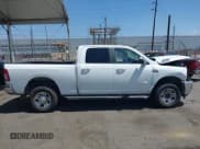✅ 2019 Ram 2500 Big Horn • VIN: 3C6UR5DJ4KG519811 • Лот: 42643850. Опубликован ранее на IAAI с пробегом 255 461 миль. Бесплатный доступ к архиву аукционных продаж из США и подробный отчёт об истории автомобиля на DreamBid. Изображение 14.