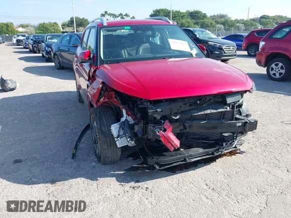 ✅ 2023 Hyundai Venue SEL • VIN: KMHRC8A37PU228825 • Lot: 41167903. Listed on IAAI with 15,606 mi. Free auction sales archive from the USA and detailed vehicle history report at DreamBid. Image 6.