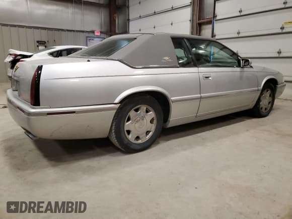 ✅ 2000 Cadillac Eldorado Touring ETC • VIN: 1G6ET1294YU180525 • Lot: 89253455. Listed on Copart with 102,230 mi. Free auction sales archive from the USA and detailed vehicle history report at DreamBid. Image 3.